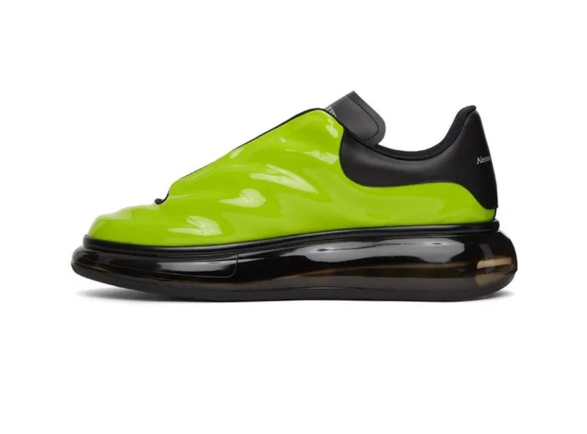 Alexander McQueen Wmns Sprint Runner - Electric Green & Black™