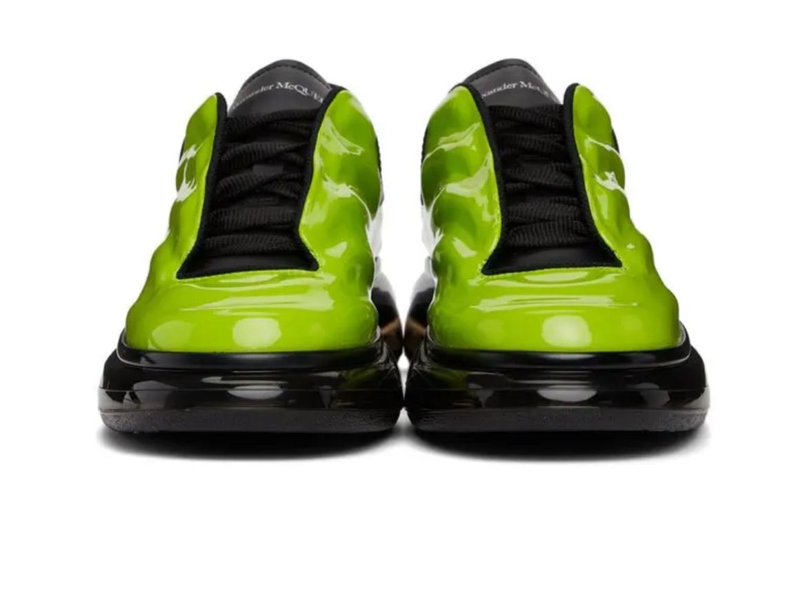 Alexander McQueen Wmns Sprint Runner - Electric Green & Black™